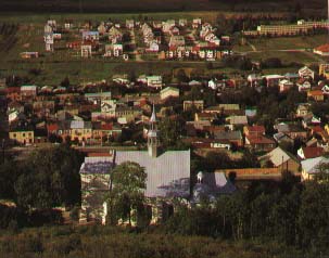 Panorama Chcin z Gry Zamkowej.